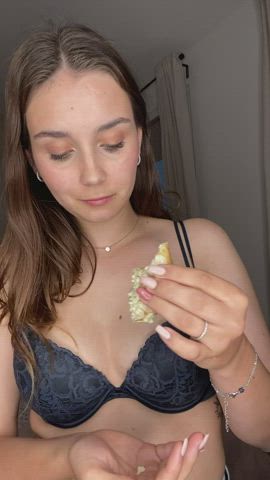 Should I put something else in my mouth? 😇 - free porn video