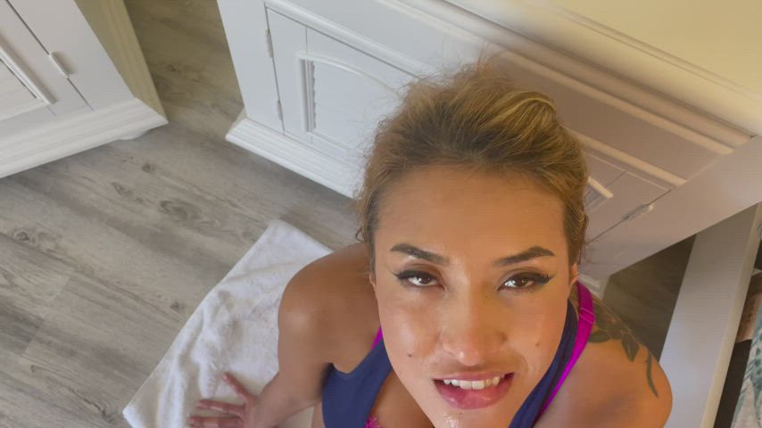 Damn, I got my face covered with a huge load!!! - free porn video