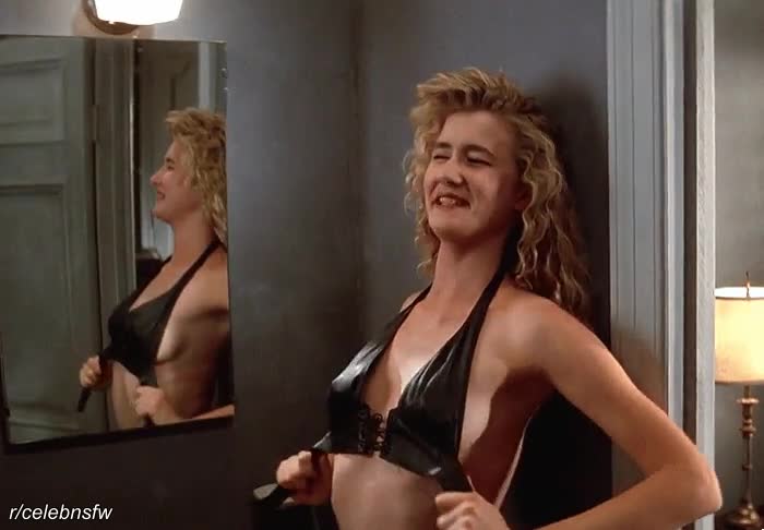 Laura Dern [gifv] - free porn video