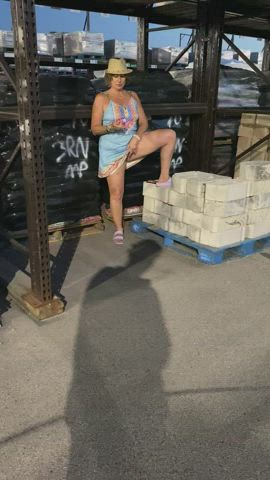 Home improvement desires [GIF][0:31] - free porn video