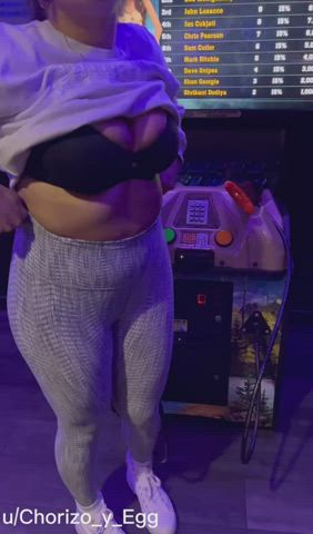 Had some fun with the Big Buck Hunter [gif] - free porn video