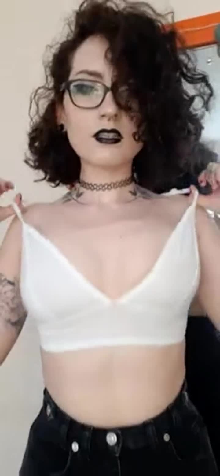 On and off - free porn video