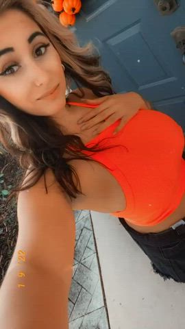 Can you put your big cock between my tits daddy ? - free porn video