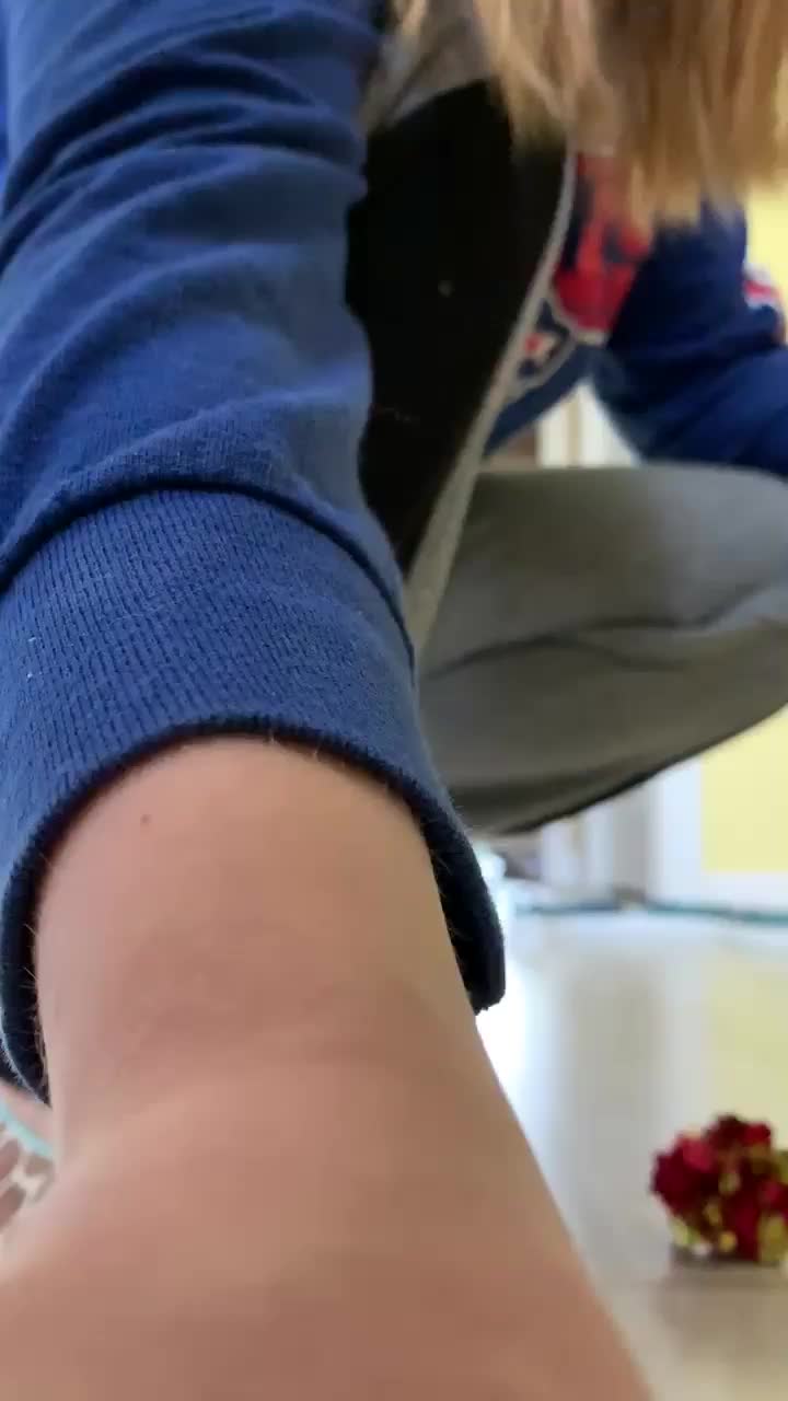 Let me tell you what pairs well with a nice cheap moscato…..yup it’s my pussy. Lol - free porn video