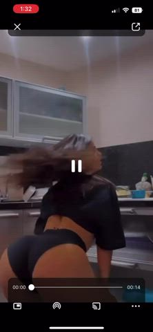 Anybody know who? - free porn video