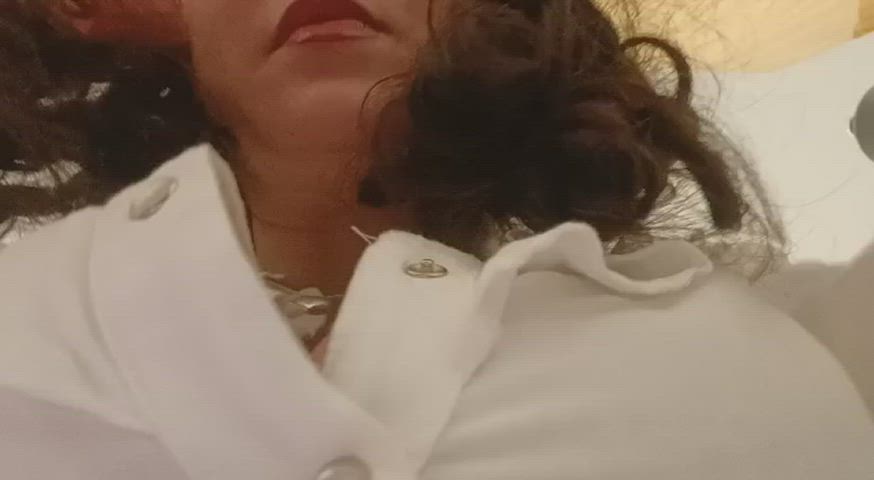 Love this white shirt because its so easy to take out - free porn video