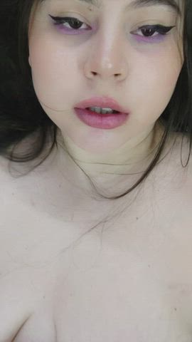 Hello daddy, do u like big girls ? - free porn video