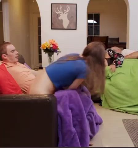 Who are the ladies pls? - free porn video