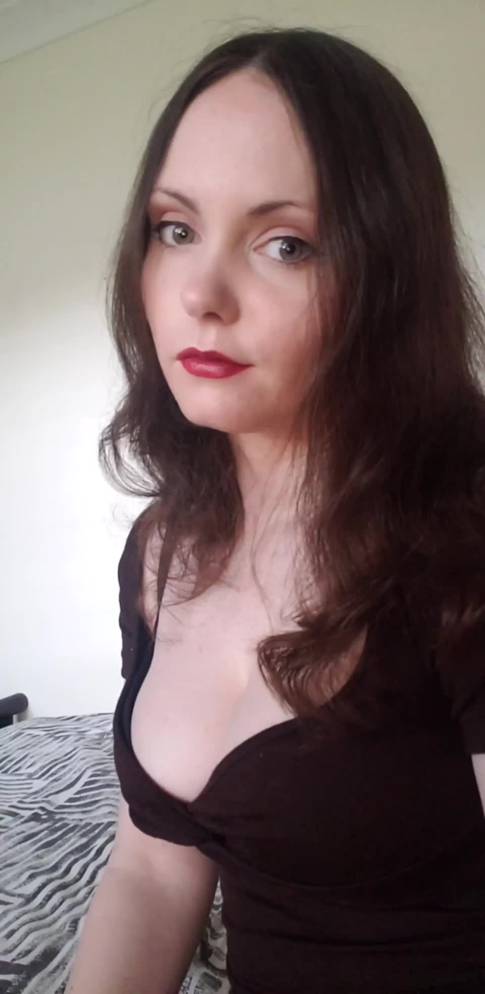 Panties would ruin the view - free porn video
