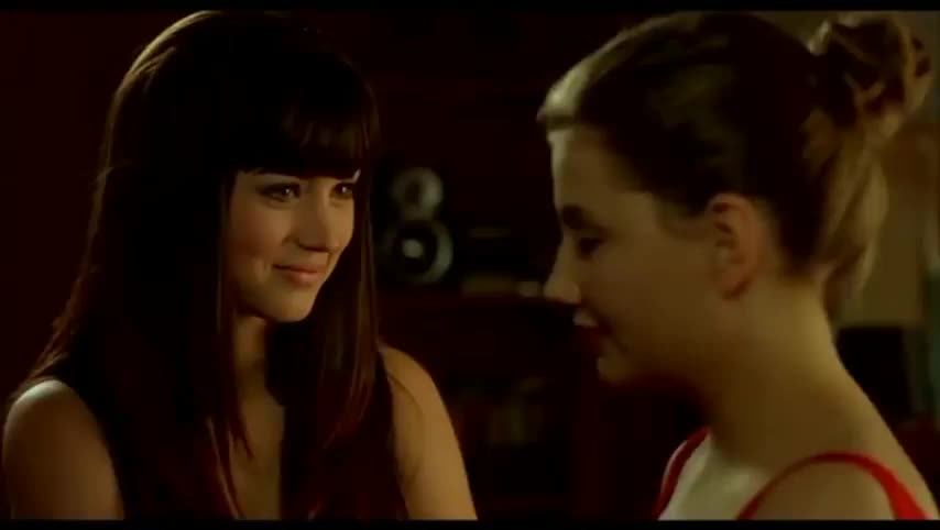 Miriam Giovanelli (Sex, Parties and Lies) - free porn video