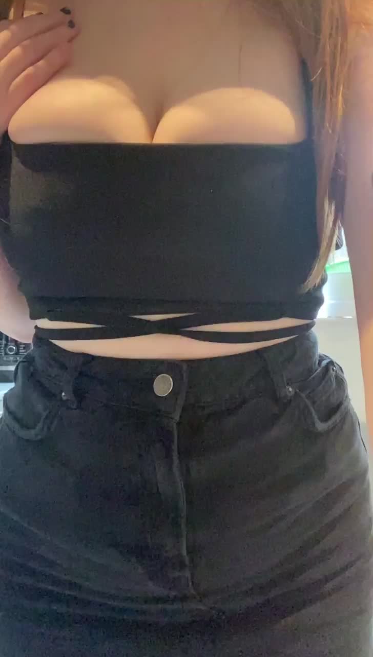 hope i can catch your attention ;) - free porn video