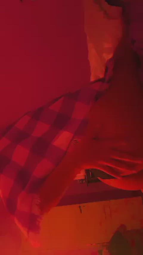 Want someone to kiss me - free porn video