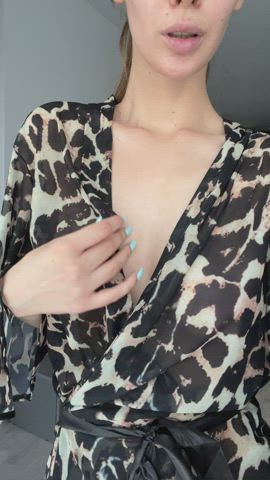 I know you like girls like me - free porn video