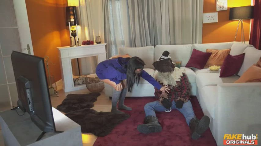 Housemates Kinky Prank - Megan Fiore - free porn video