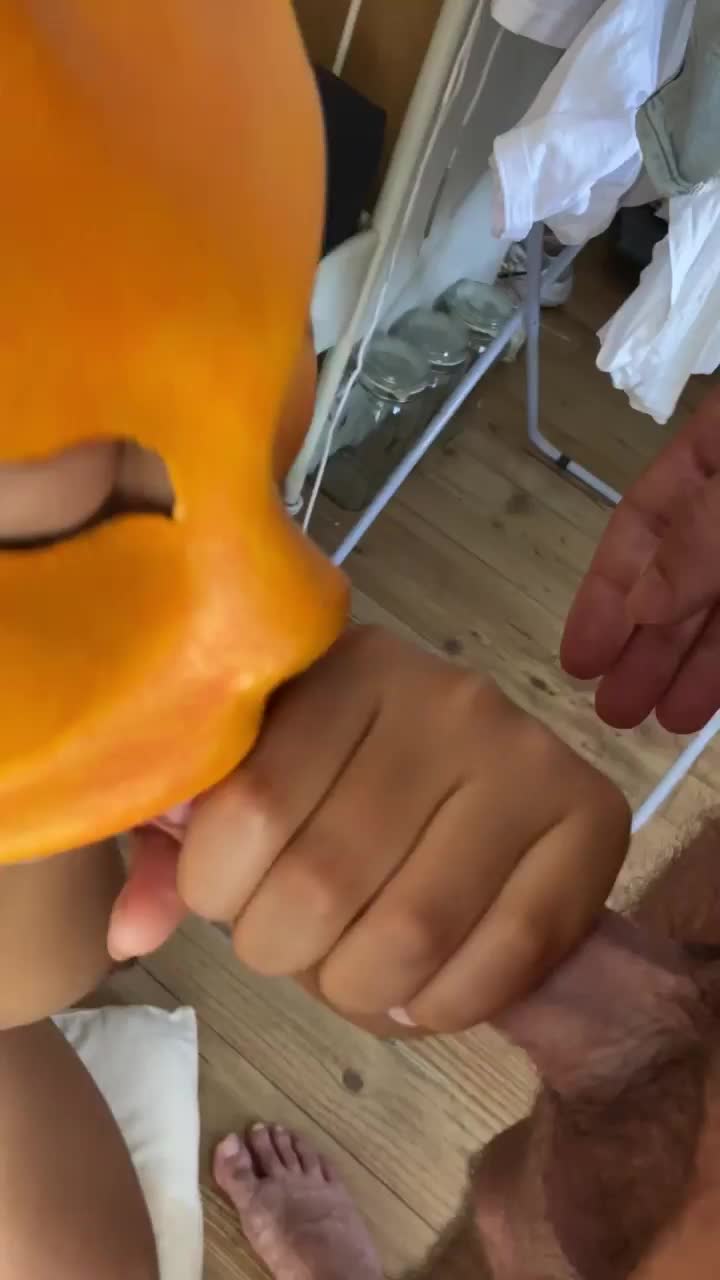 I love some warm cum on my naked body 💦😋 - free porn video