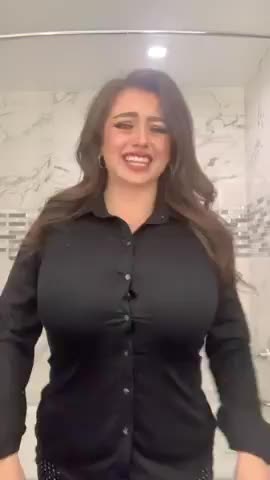 got bigger, Bigger and BIGGER - free porn video
