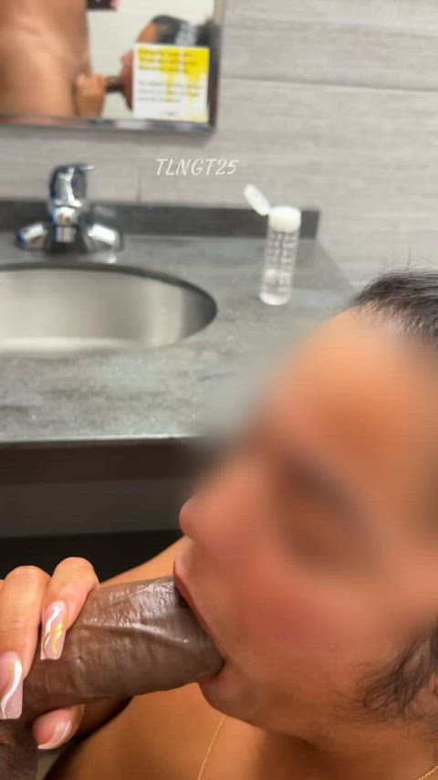 Mirror mirror - free porn video