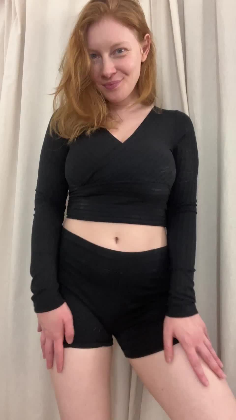 Ovulating redheads can get needy... - free porn video
