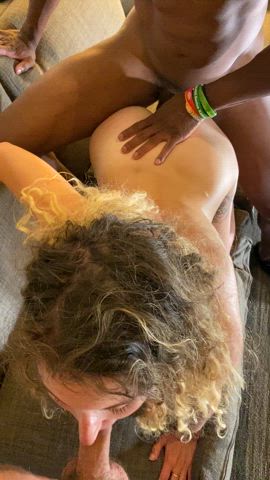 They put me to work but damn was it hard to pay attention to my bf while I was being so completely overwhelmed. - free porn video