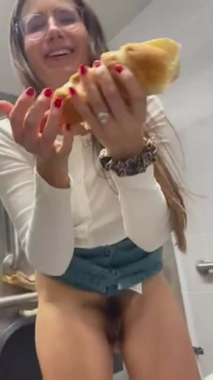 Now serving hot dogs - free porn video