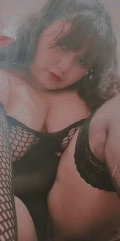 Do you like how my juicy tits look? - free porn video