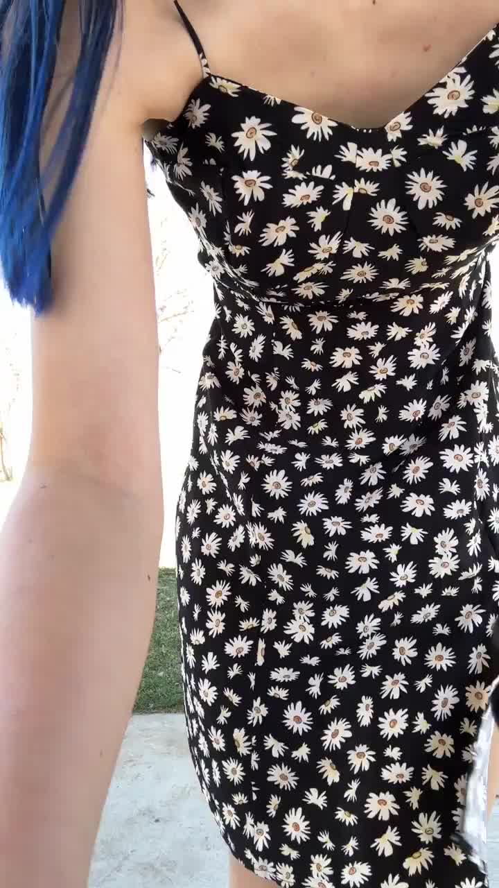 Had to take advantage of sundress season! [GIF] - free porn video