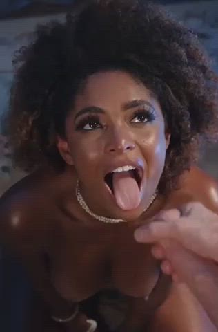 Beautiful Cumshot with Swallowing at the end - free porn video