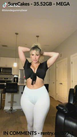 GRAB THAT CAKES - free porn video