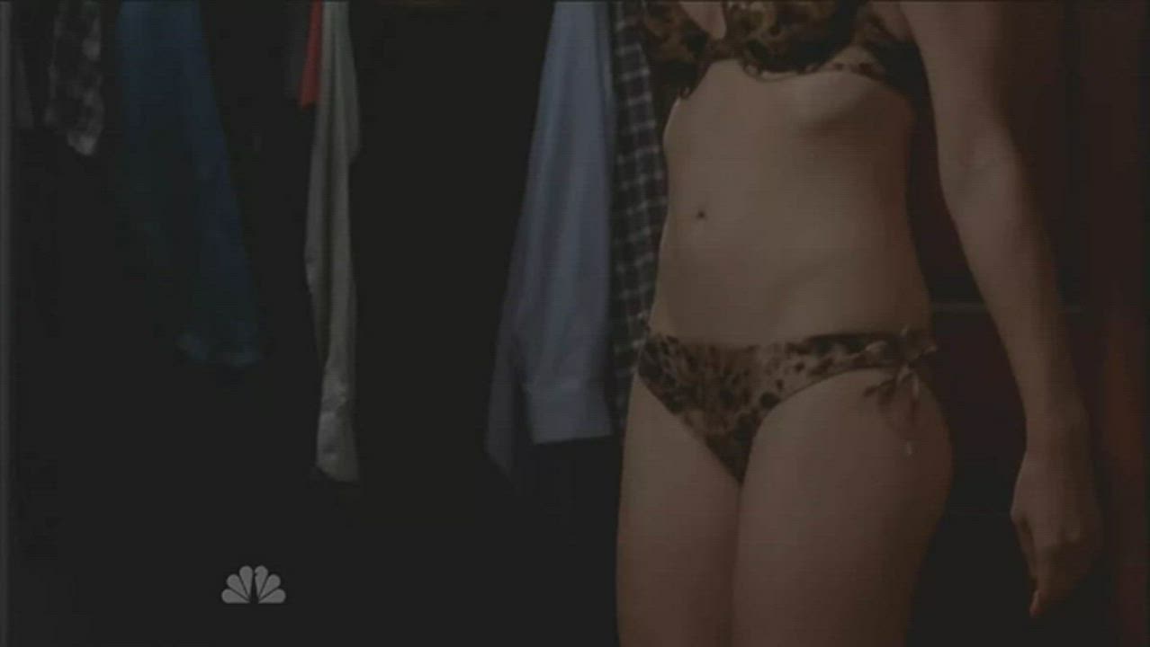 Yvonne Strahovski - free porn video