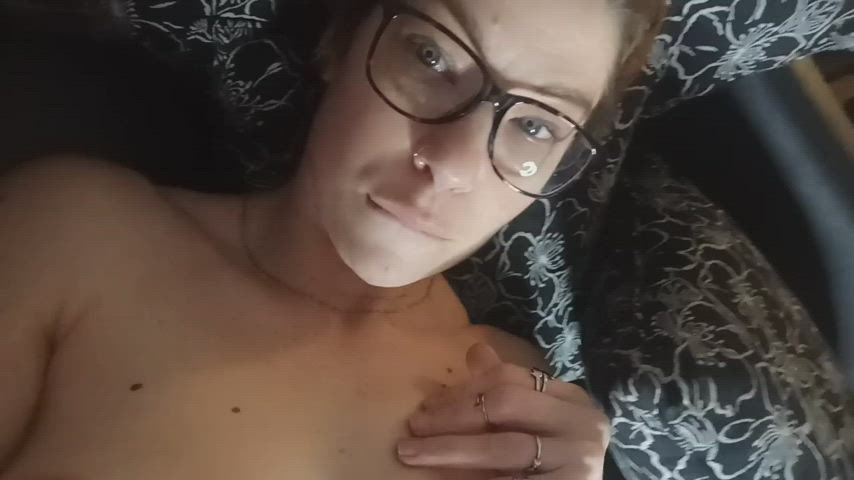 I need a tongue there and there - free porn video