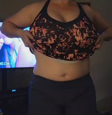 Playing while watching porn - free porn video