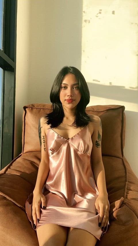 My little boobs looks soo hot - free porn video