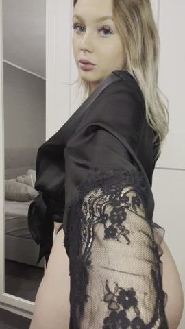 i hope my stepsister wont find out what i will do now - free porn video