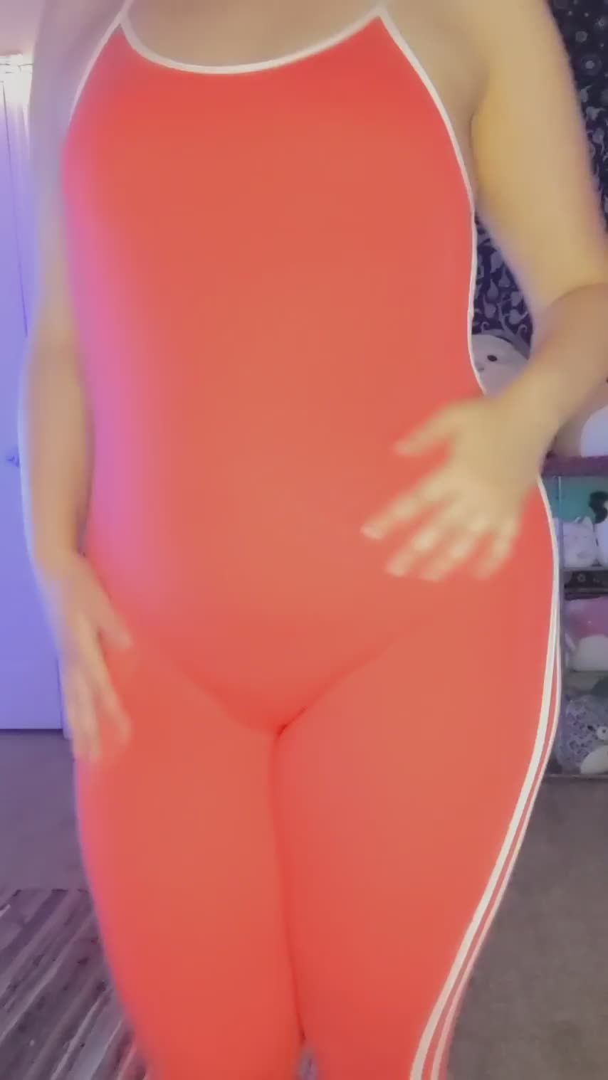What do you like more, my tits or ass? - free porn video