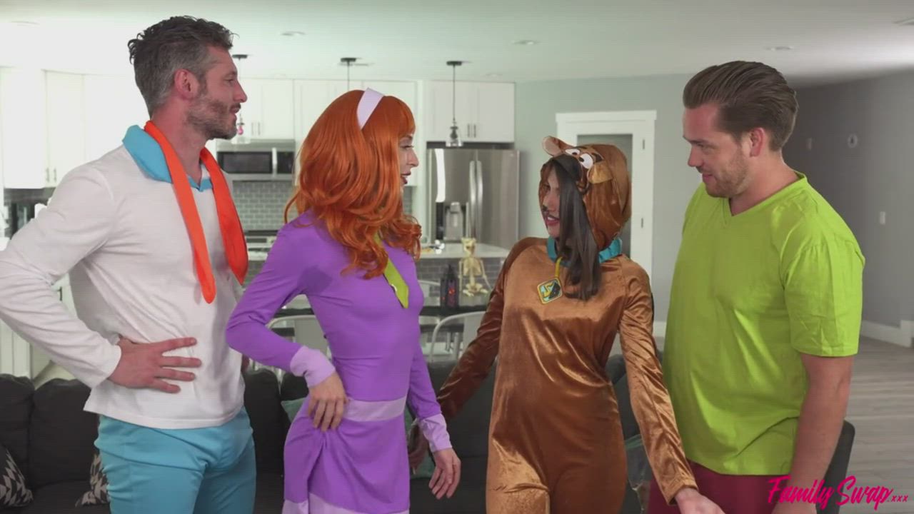 Aiden Ashley, Hime Marie - Halloween costumes were my stepmom and stepsister's idea - free porn video