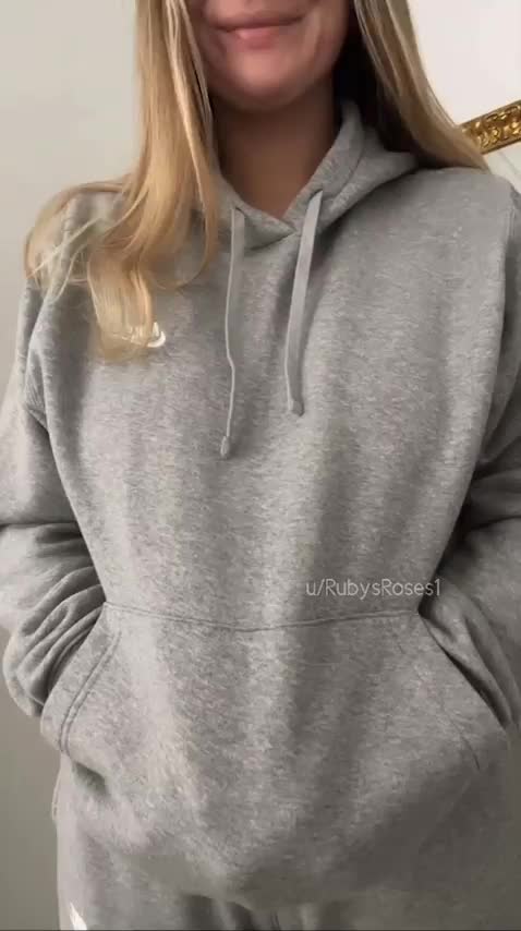 So heavy and full they bounce as they drop 😍 - free porn video
