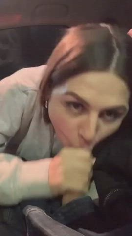 Cumslut in the car - free porn video