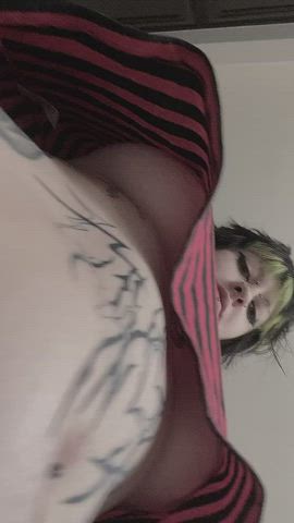 Short kings pov when they look up - free porn video