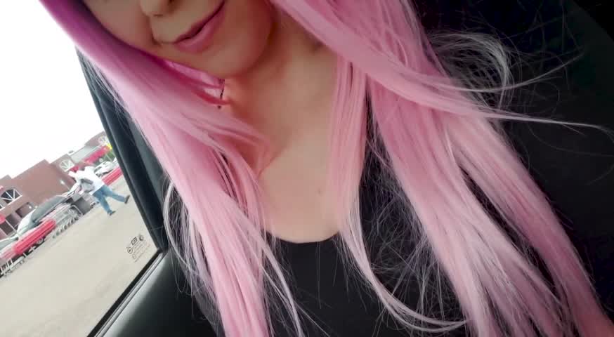 [gif] Need me to grab anything for you at the store? - free porn video