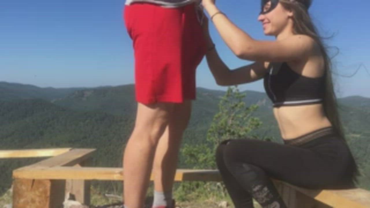 SLOPPY BLOWJOB ın public - MaryVincXXX - free porn video