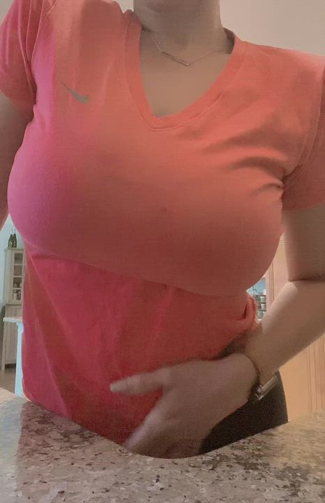 Can this milf get you hard - free porn video