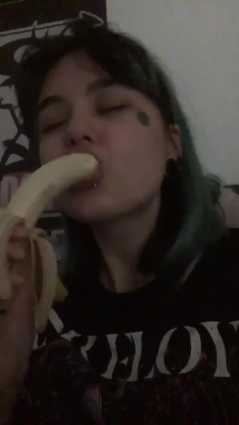 Can I play with your banana? 🍌😏 - free porn video