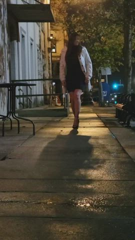 I'm to sexy for my dress [gif] - free porn video