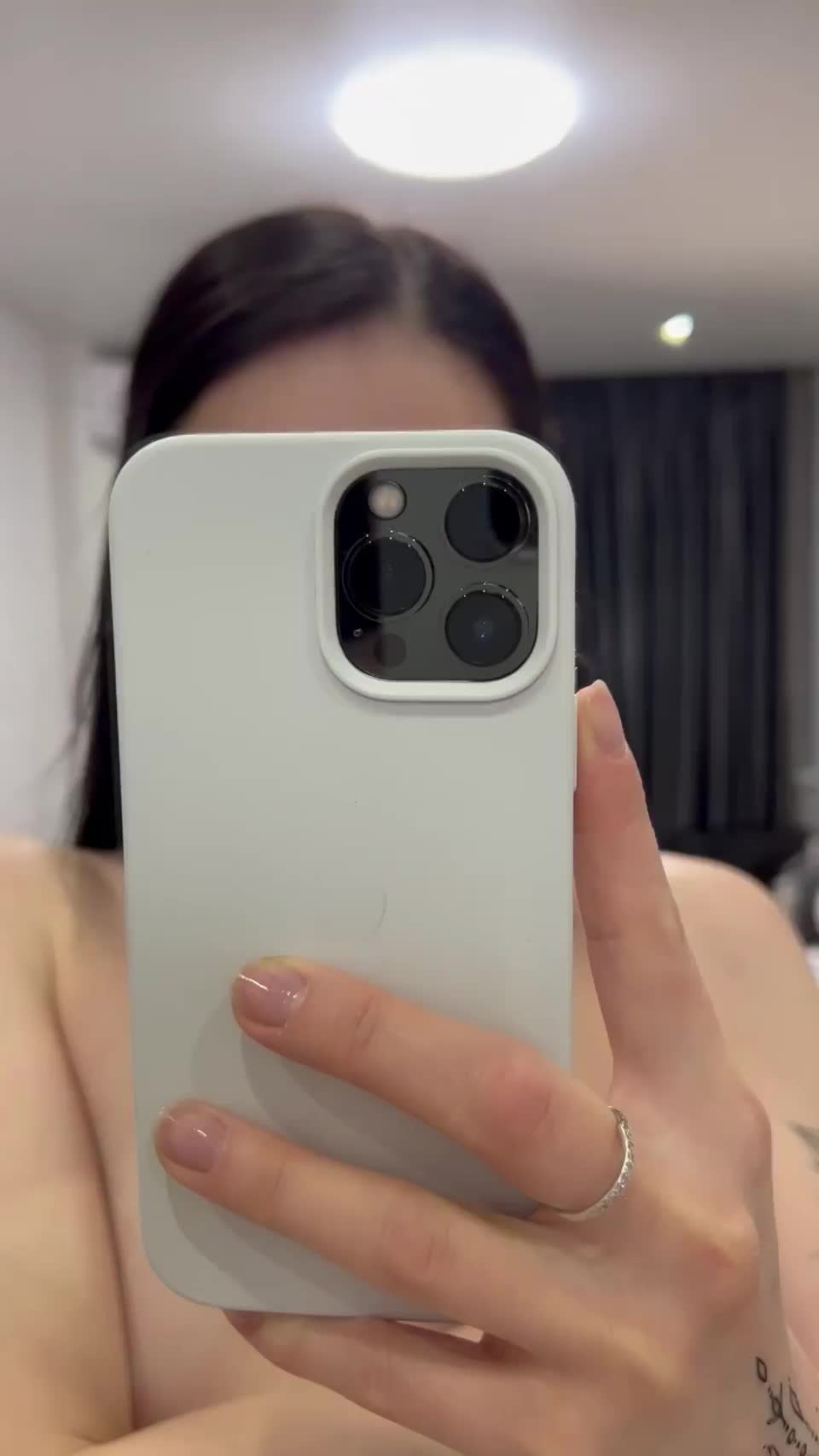 My neighbors like it when I take nudes, what about you? - free porn video