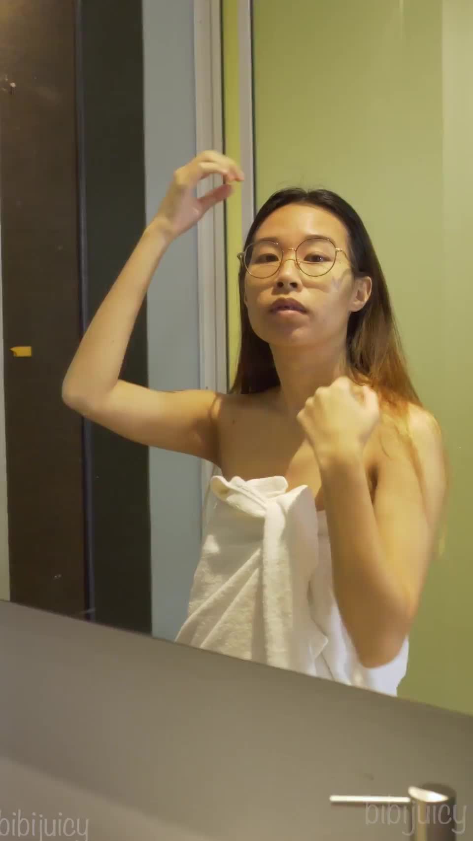 Sex is so much better when there's mutual pleasure involved! - free porn video