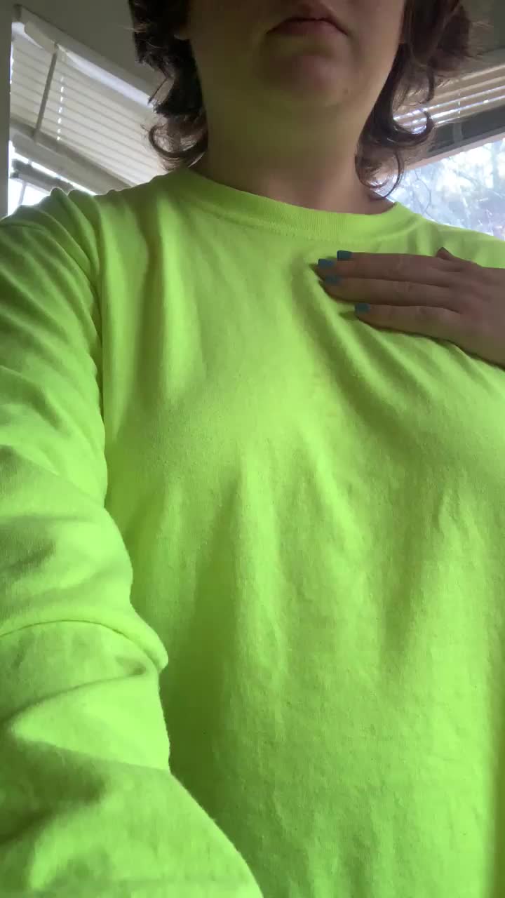 Hairy and curvy 😏 - free porn video