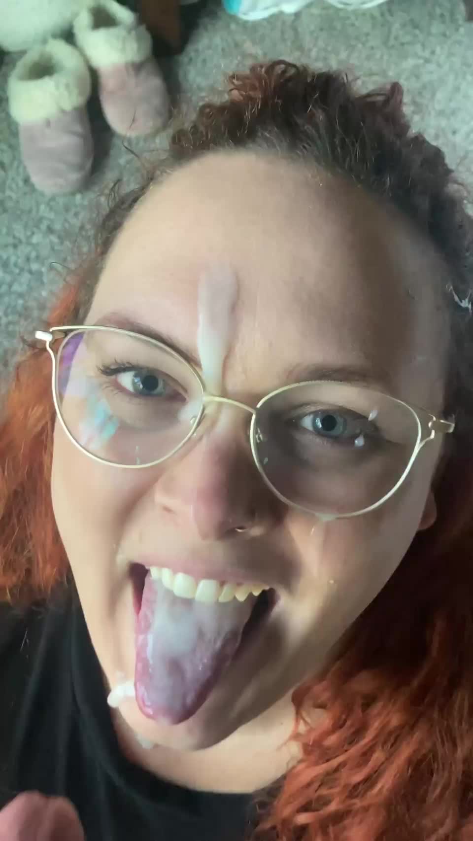 Licking up the frosting - free porn video