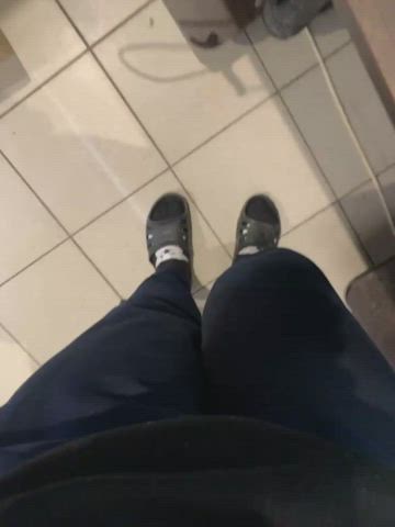 got horny at work - free porn video