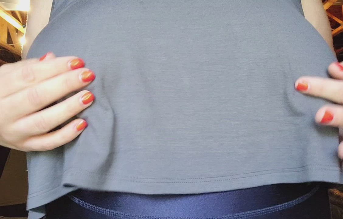 Dropping into your weekend... - free porn video
