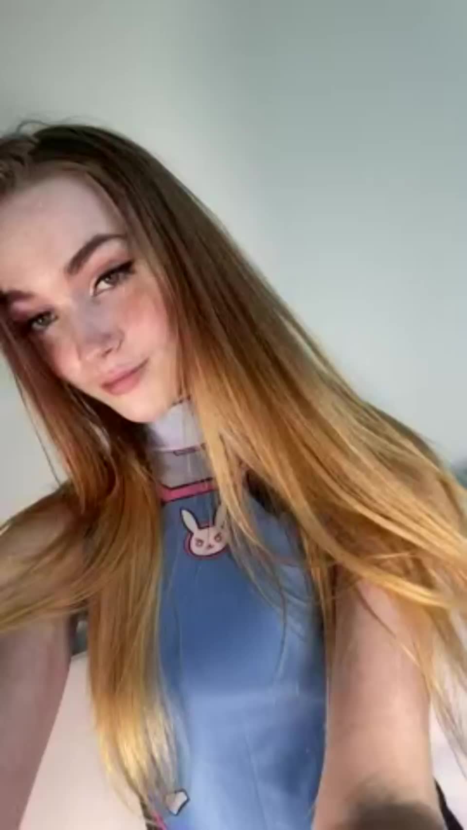 POV: you let a gamer girl sit on your face - free porn video